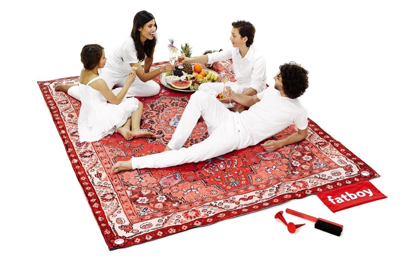 funny gift ideas for best friend - cool-gifts-picnic-carpet