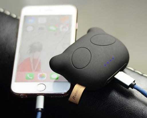 useful-gifts-panda-charger
